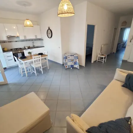 A 60 Metri Dal Lungomare Circe Apartment Terracina